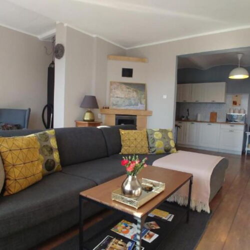 Panoramic 2-Room Apartment for 4 Persons with Terrace (extra bed available)