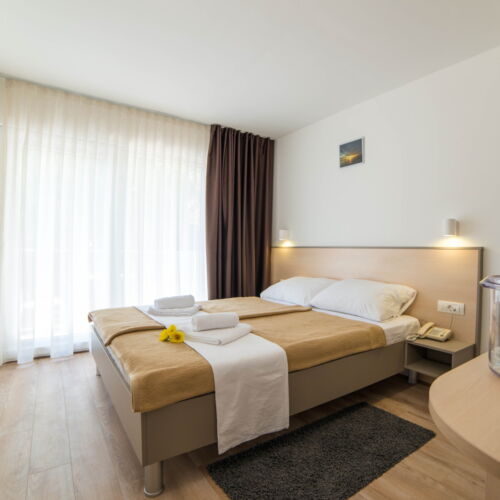 Partial Sea View 2-Room Balcony Apartment for 3 Persons