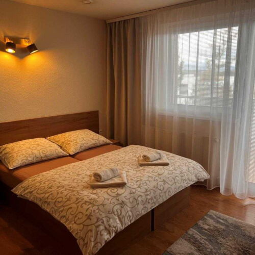 Apartament 5-osobowy z prysznicem z własną kuchnią