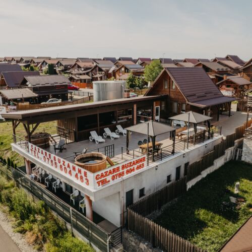 Comfort Pool Side Chalet for 10 Persons