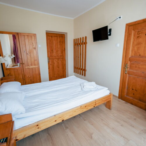 Camera dubla economy cu balcon