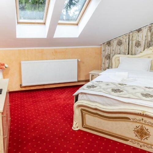 Apartament 4-osobowy z balkonem z 1 pomieszczeniem sypialnianym