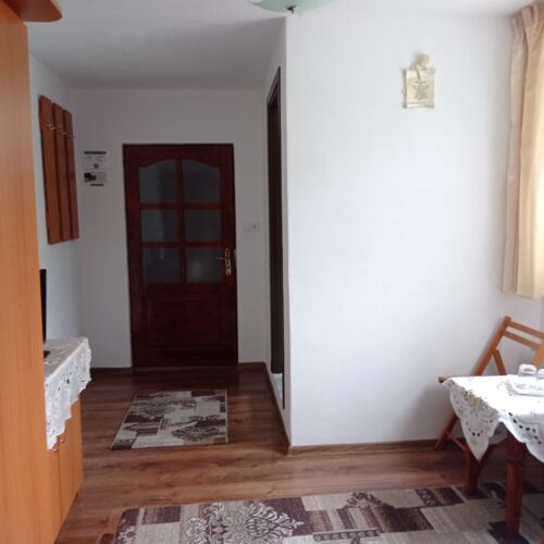 Camera dubla cu baie cu aer condiționat