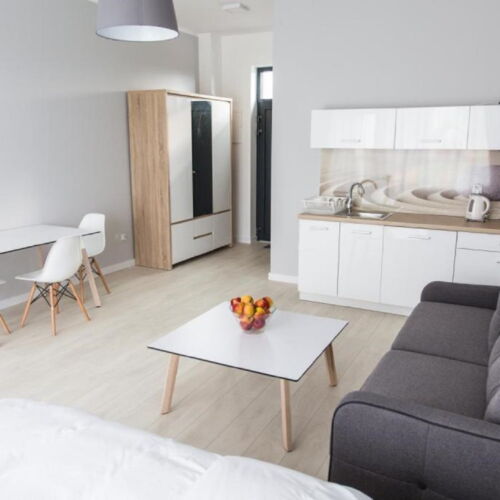 Apartament 4-osobowy na piętrze z widokiem na dziedziniec z 1 pomieszczeniem sypialnianym