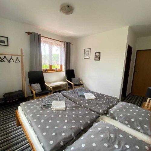 Pokoj se sprchou  pro 2 os.