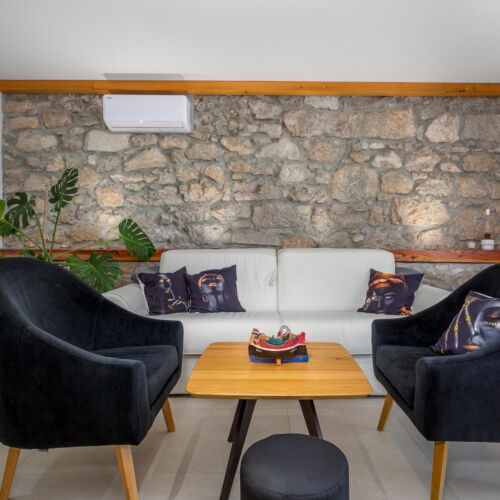 Chata (jako celek) pro 5 os.