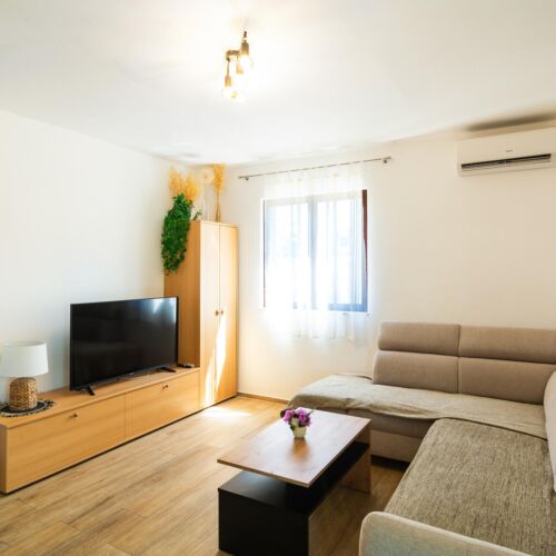 Summer House for 10 Persons