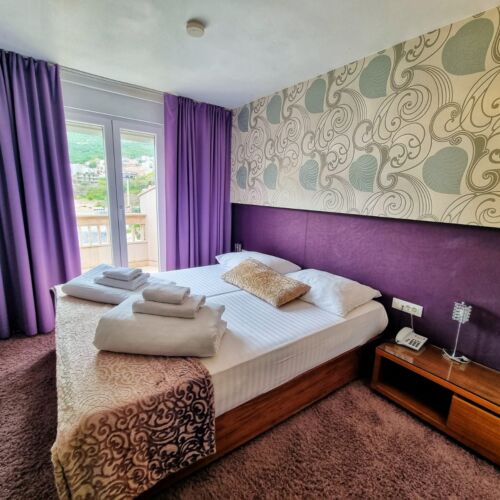 Camera twin classic cu balcon