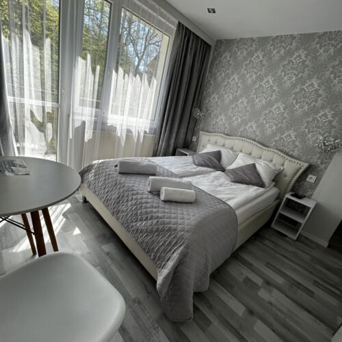 Pokój 2-osobowy na piętrze z łazienką