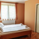 Premium  Pokoj s manželskou postelí