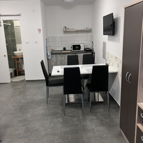 Apartament familial(a) cu terasa cu 2 camere pentru 4 pers.