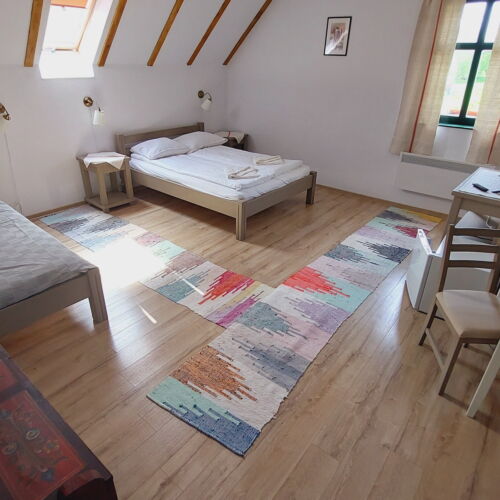 Camera tripla (se poate solicita pat suplimentar)