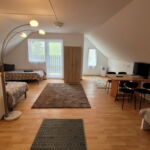 Whole House Holiday Home for 9 Persons with Garden (extra beds available)
