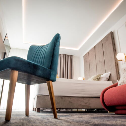 Camera tripla deluxe cu vedere spre mare