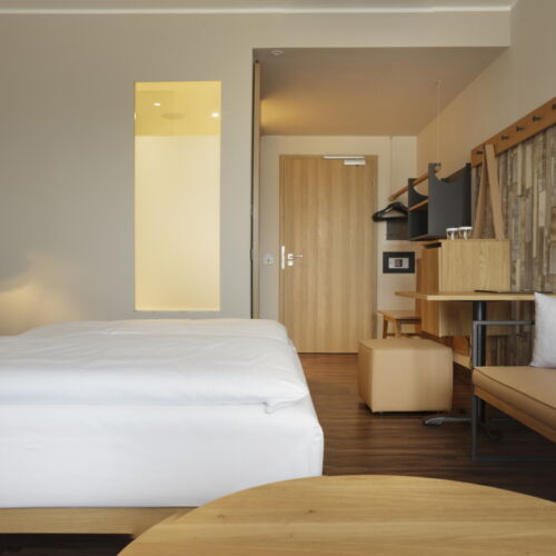 Economy  Pokoj s manželskou postelí