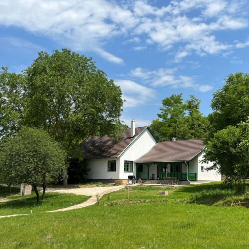 Gospodarstwo agroturystyczne 6-osobowy cały dom z widokiem na jezioro