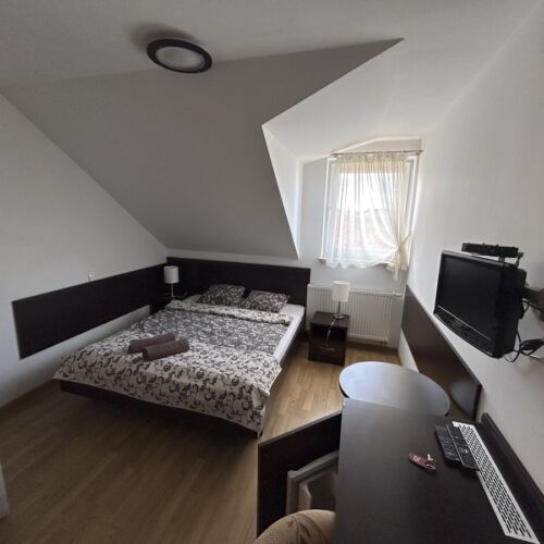 Pokój 2-osobowy na piętrze 