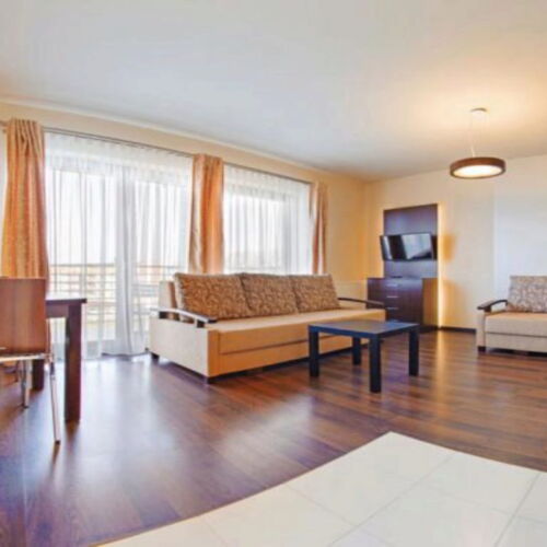 Apartament 4-osobowy 