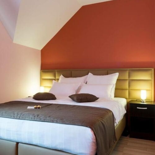 Standard Pokoj s manželskou postelí na poschodí