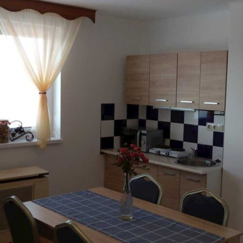 Holiday Home for 5 Persons with Shower and Kitchen