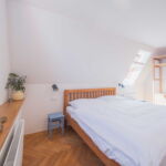 Dvoulůžkový pokoj s manželskou postelí - 2. patro