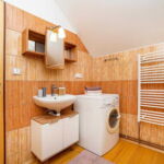 Apartment für 4 Personen mit Dusche und Eigener Küche