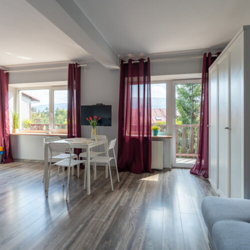 Pokój 4-osobowy Komfort z widokiem na góry