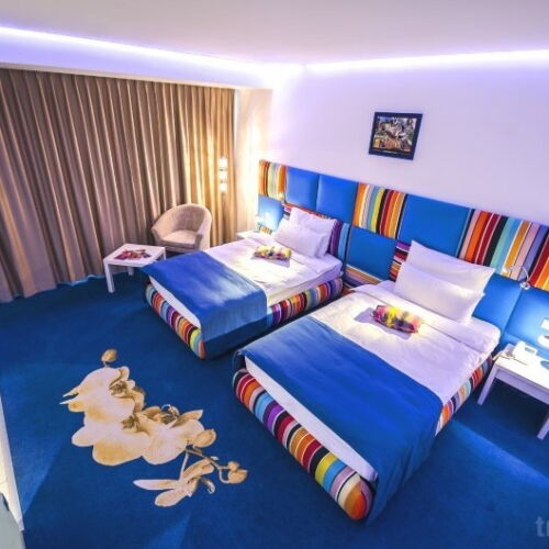 Camera twin superior