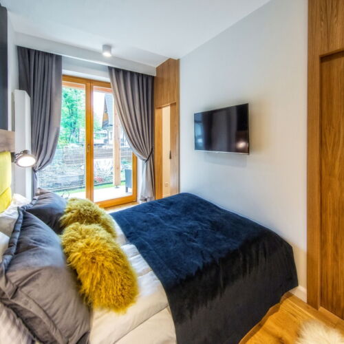 Deluxe 2-Room Apartment for 4 Persons