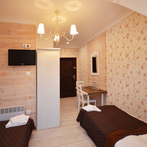 Pokój 2-osobowy na piętrze z widokiem na jezioro