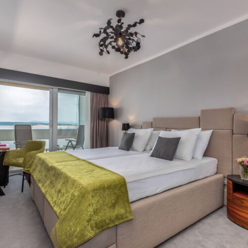 Sea View Upstairs Twin Room