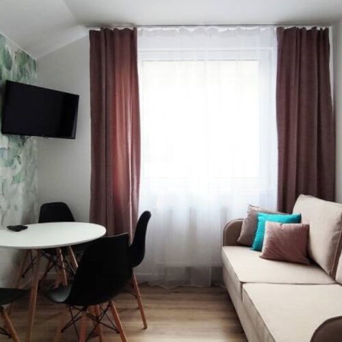 Apartament family cu vedere spre grădină cu 2 camere pentru 3 pers.