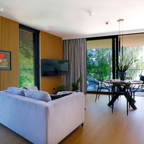 Apartament 3-osobowy Deluxe z widokiem na jezioro z 2 pomieszczeniami sypialnianymi