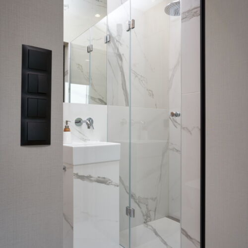 Apartament 6-osobowy z widokiem na dziedziniec z 3 pomieszczeniami sypialnianymi