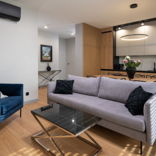 Apartament 8-osobowy z widokiem na ogród z 4 pomieszczeniami sypialnianymi