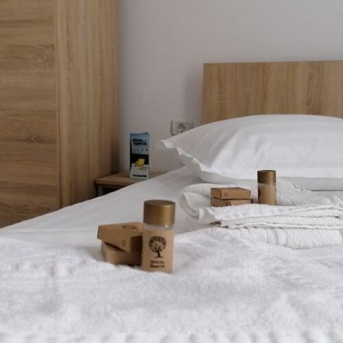 Apartament standard cu 2 camere pentru 4 pers.