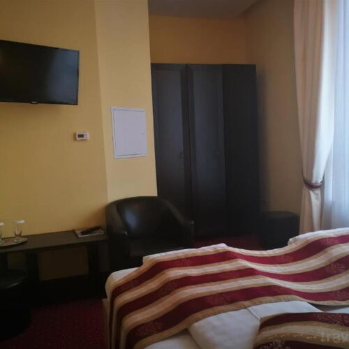 Camera dubla standard