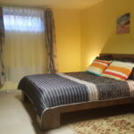 Economy Triple Room ensuite (extra beds available)