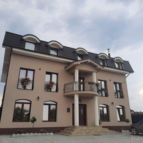 Camera dubla cu balcon