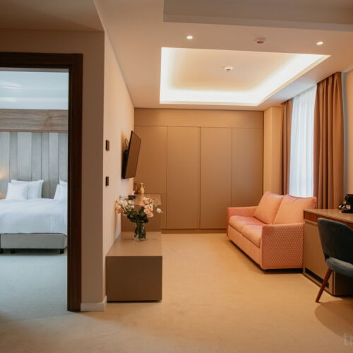 Apartament deluxe cu 2 camere pentru 4 pers.