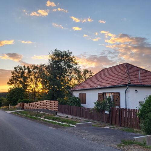 Whole House Summer House for 5 Persons