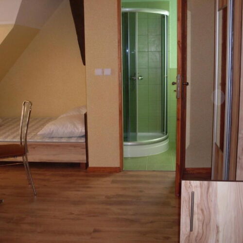 Pokój 4-osobowy z aneksem kuchennym