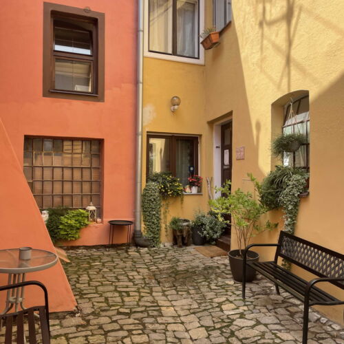 Apartman se sprchou s vlastní kuchyňkou pro 2 os. (s možností přistýlky)