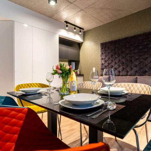 Suita deluxe cu balcon cu 3 camere pentru 6 pers.