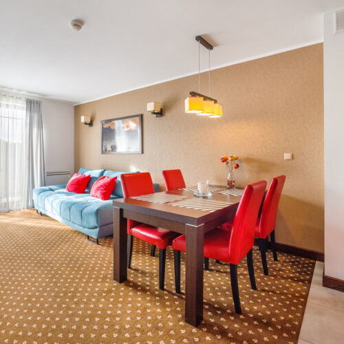 Apartament 4-osobowy 