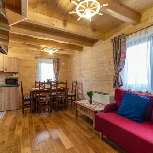 Domek całoroczny 8-osobowy 