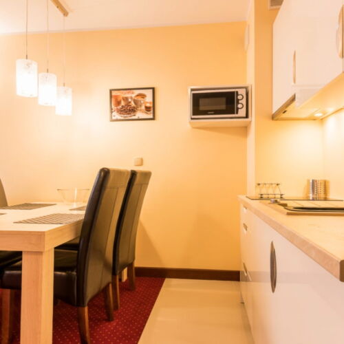 Apartament 4-osobowy 