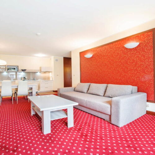 Apartament 6-osobowy 