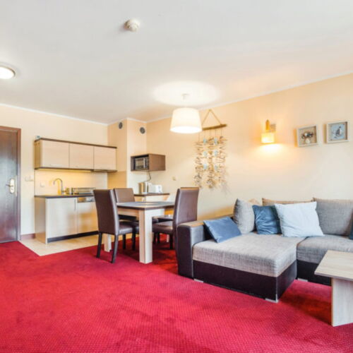 Apartament 4-osobowy 