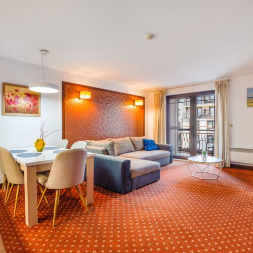 Apartament 4-osobowy 